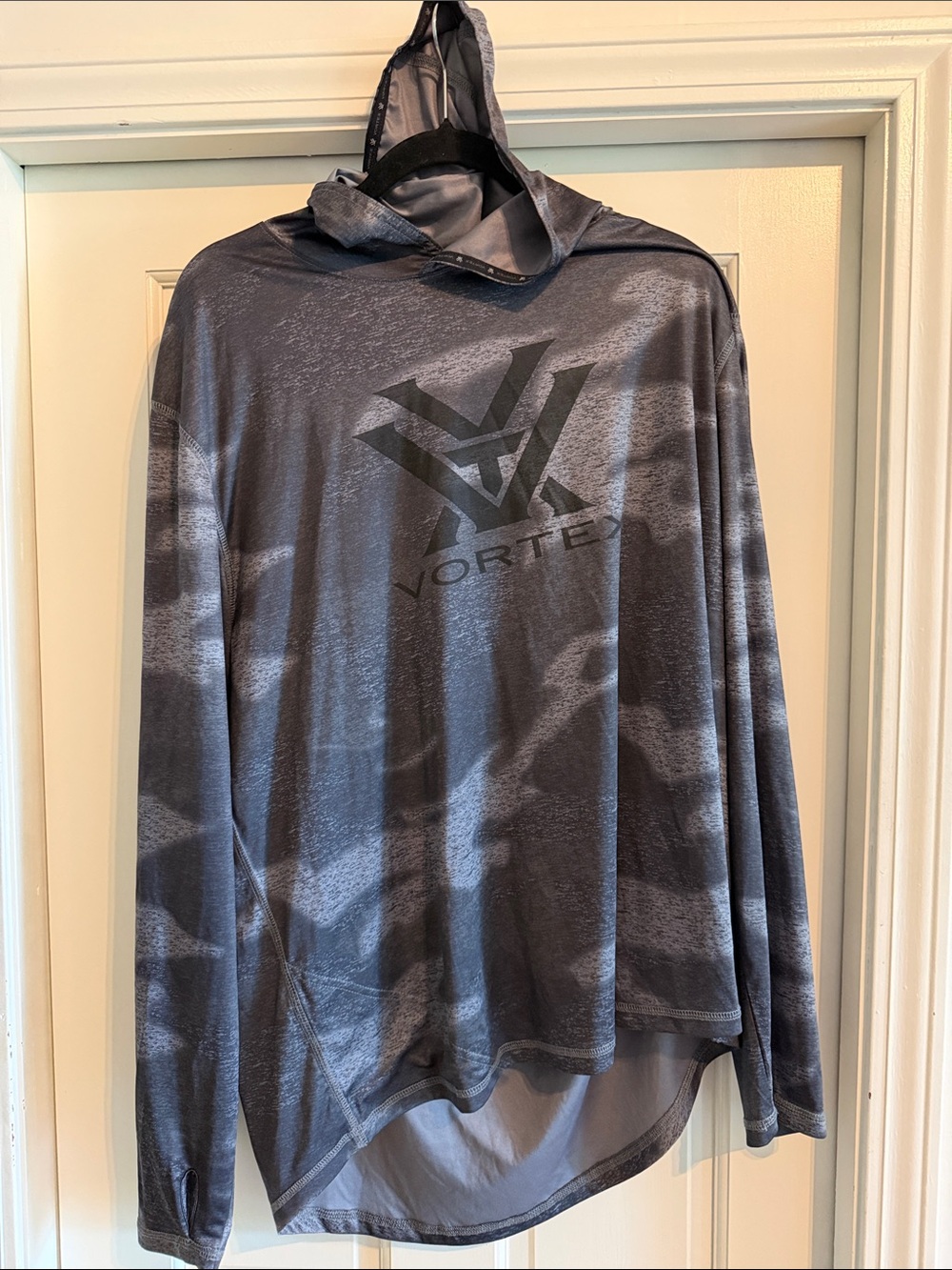 Men's Vortex  sun slayer Hooded Performance Shirt - Gray Camo
